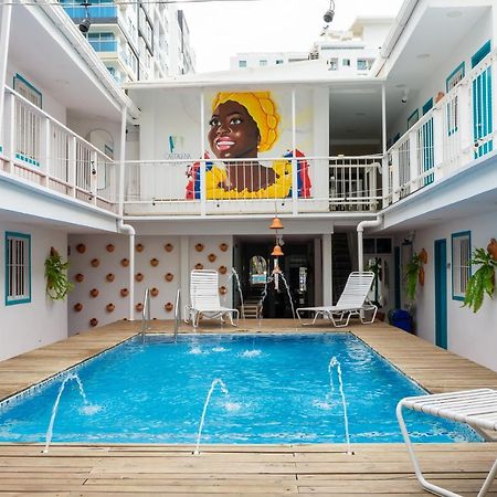 Hotel Ayenda Cartagena Blue 1804 Kültér fotó